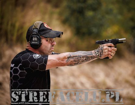 Szkolenie z Liściem – Technika strzelectwa bojowego w treningu bez strzałowym – praktyczne ćwiczenia.